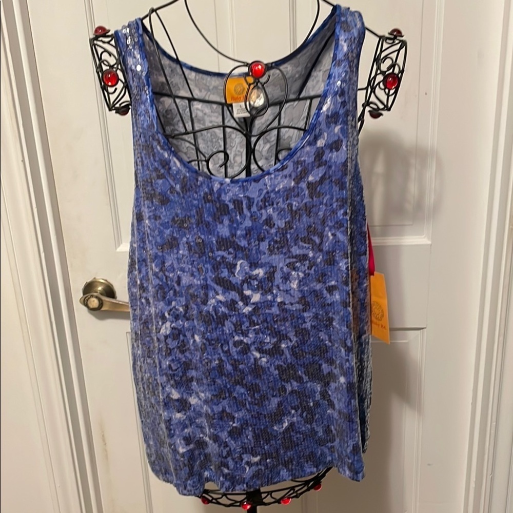 💙💙💙BOGOHO💙💙💙Ruby Rd Blue and Black Camo Print Sequined Sleeveless Tank Top—NWT